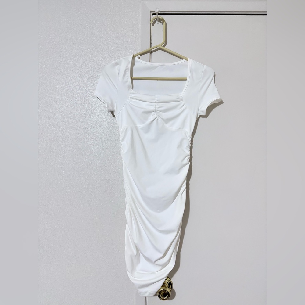 White Ruched Square-Neck Women's Short Sleeve Mini Dress Small